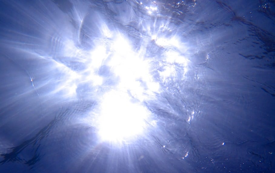 Hydrogen Production - solar energy, water, Image of sunlight below water