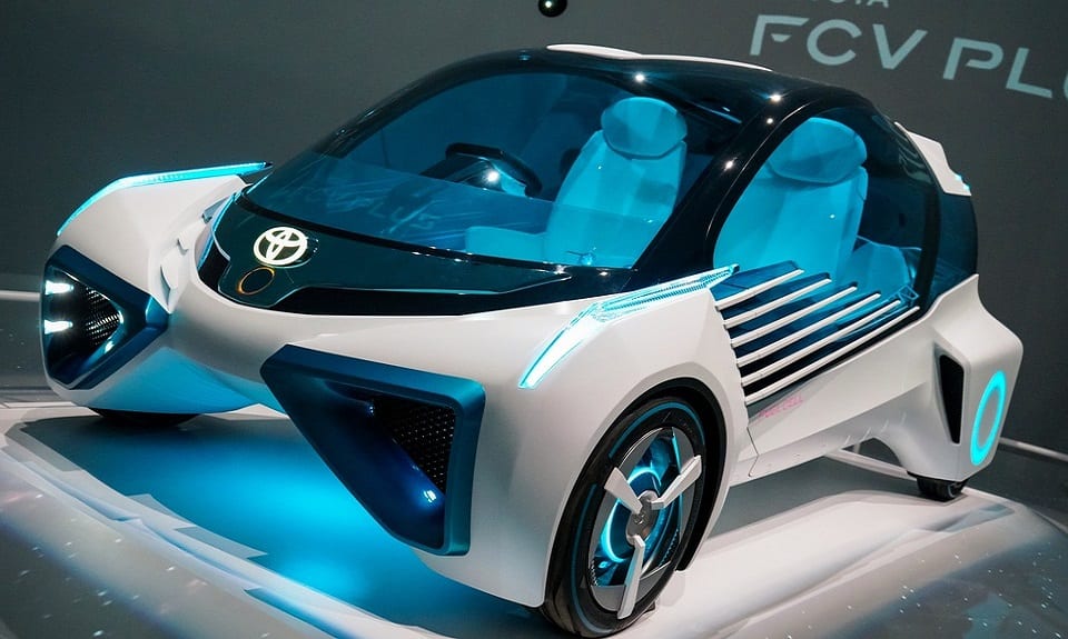 hydrogen powered cars - Toyota FCV concept car