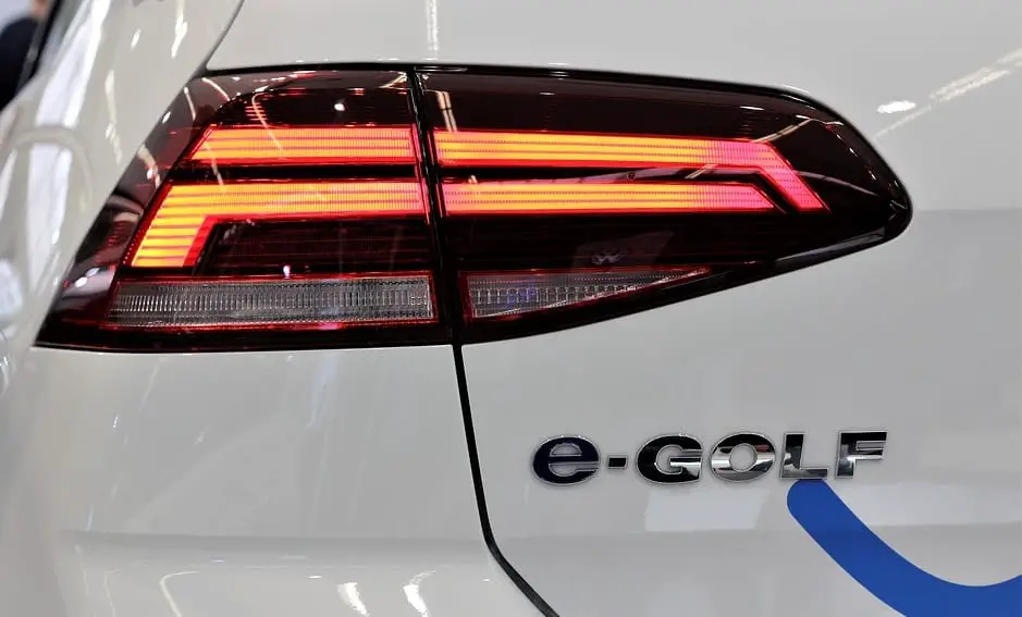 VW electric car - Image of e-Golf