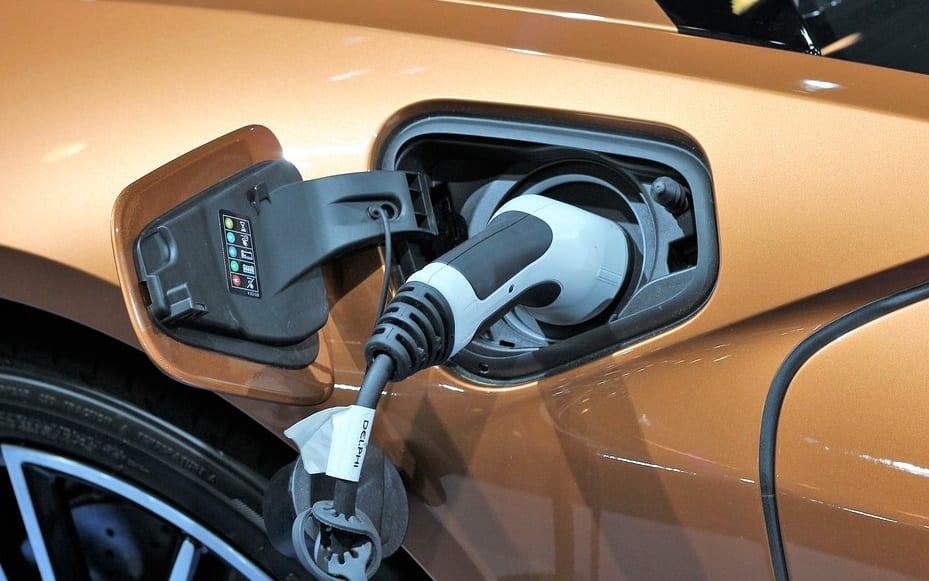 hydrogen charger - EV battery charging of BMW i8