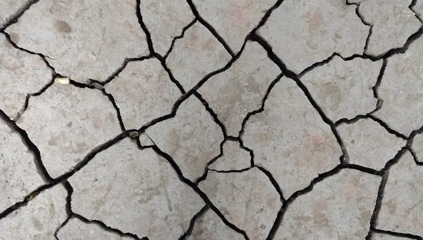 Frackquake - Cracks in Ground