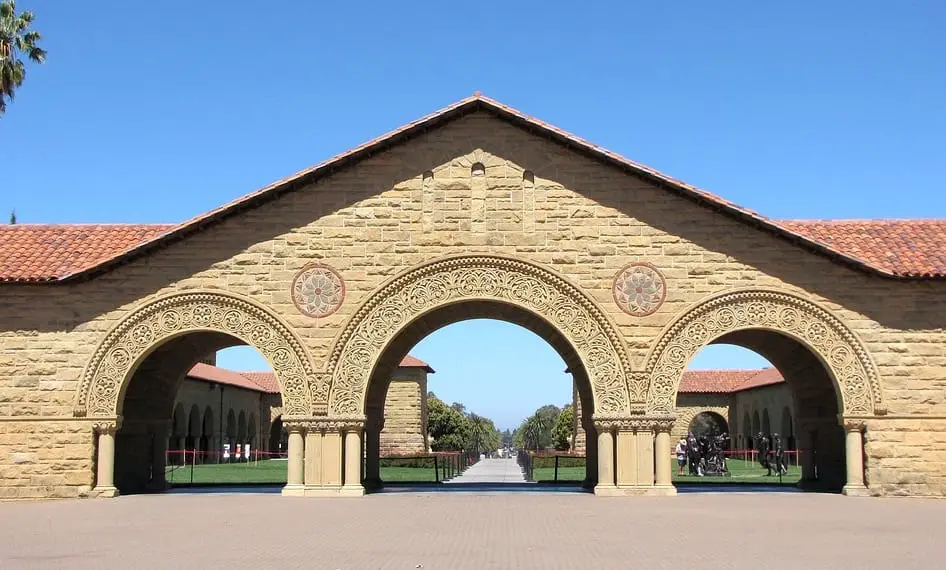 Unique hybrid solar device can simultaneously generate energy and cool buildings