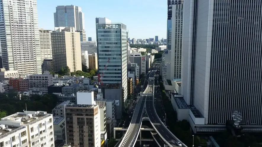 Hydrogen fuel cell vehicles - Highway - Tokyo
