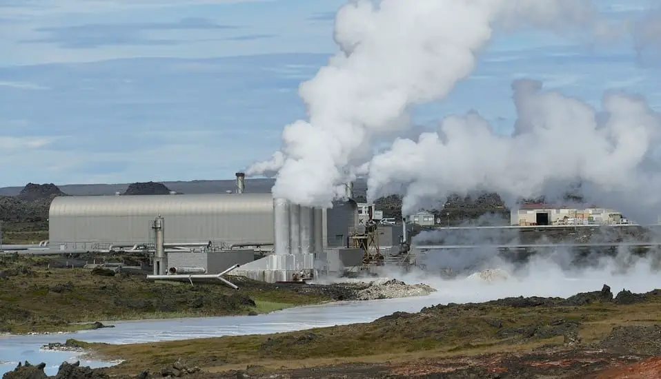 Geothermal heating project - Geothermal power plant