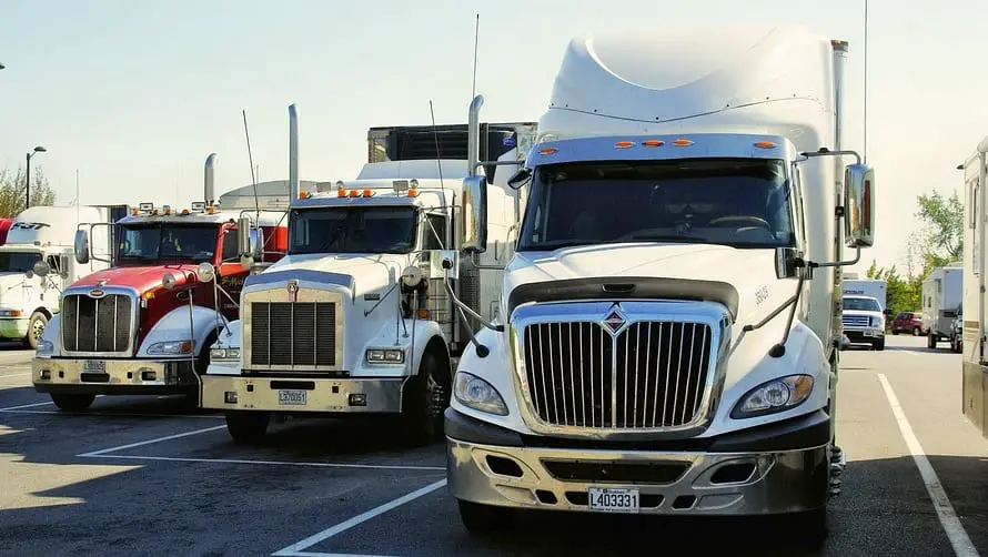 fuel cell trucks - image of tractor trailers