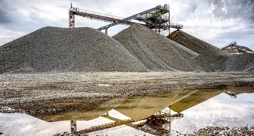 Floating solar panels - Mining, open pit