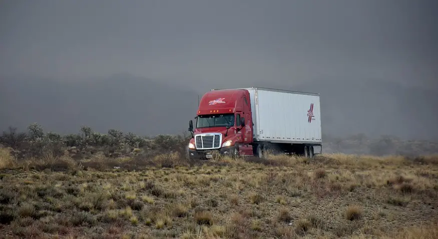 Hydrogen powered transport trucks - Truck on highway