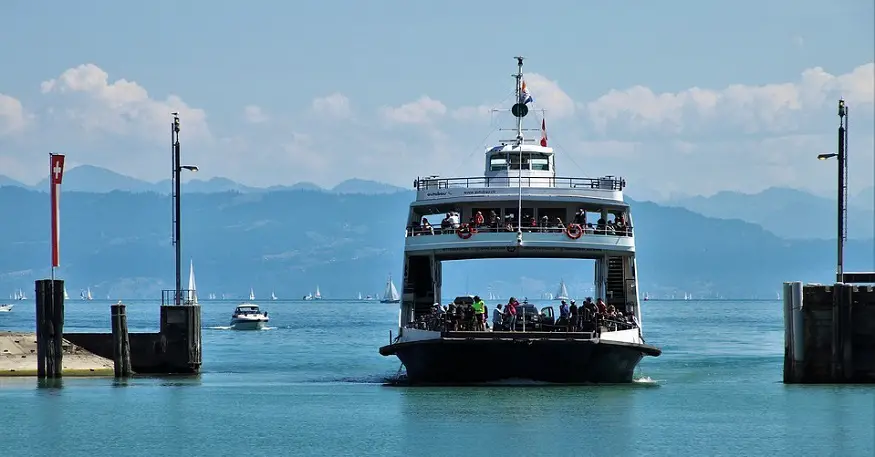 marine fuel cells - ferry ship on water