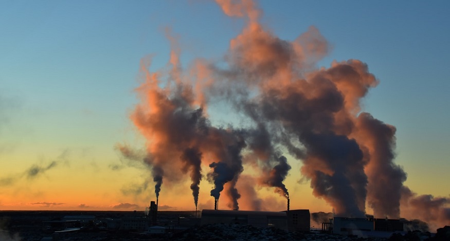 Croatia geothermal energy - image of geothermal plant in Iceland