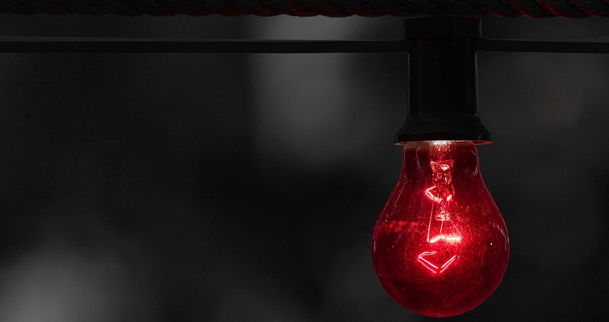 Australian hydrogen council - red light bulb - warning