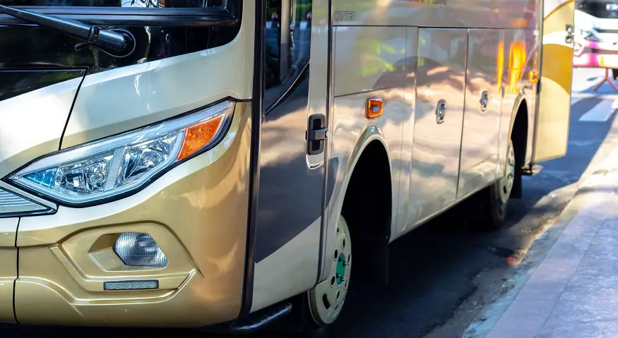 Fuel cell range extender - Image of Bus