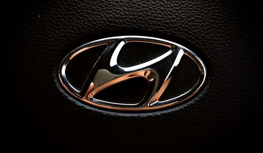 Hyundai hydrogen trucks - Hyundai symbol