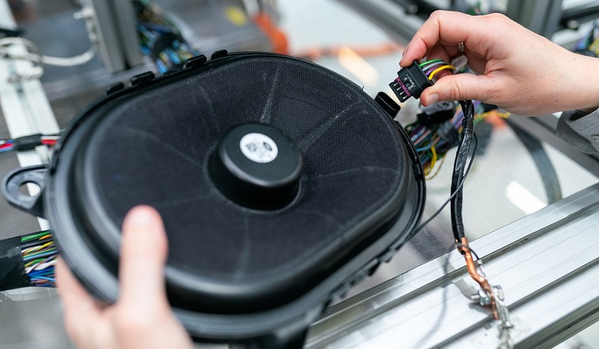 E-fuel draws Japanese automaker attention as a battery electric alternative E-fuel draws Japanese automaker attention as a battery electric alternative