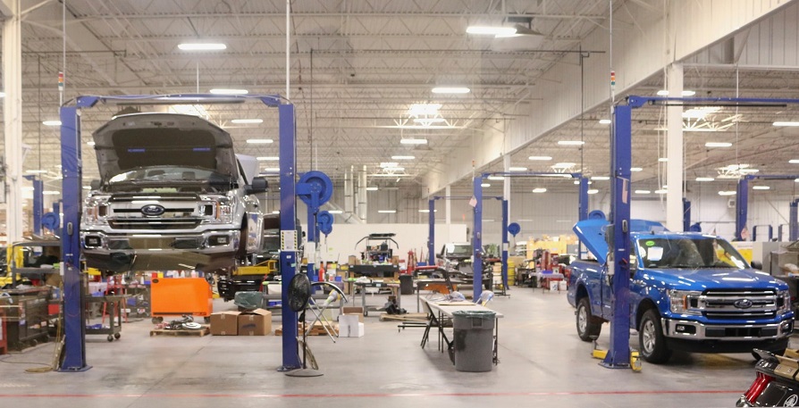 Hydrogen cars in Australia - car manufacturing plant