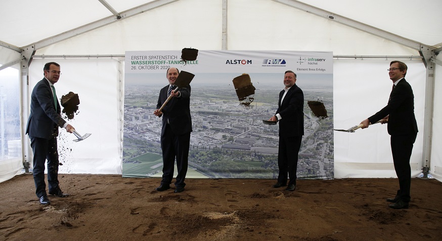 The first hydrogen filling station for trains carrying passengers has broken ground