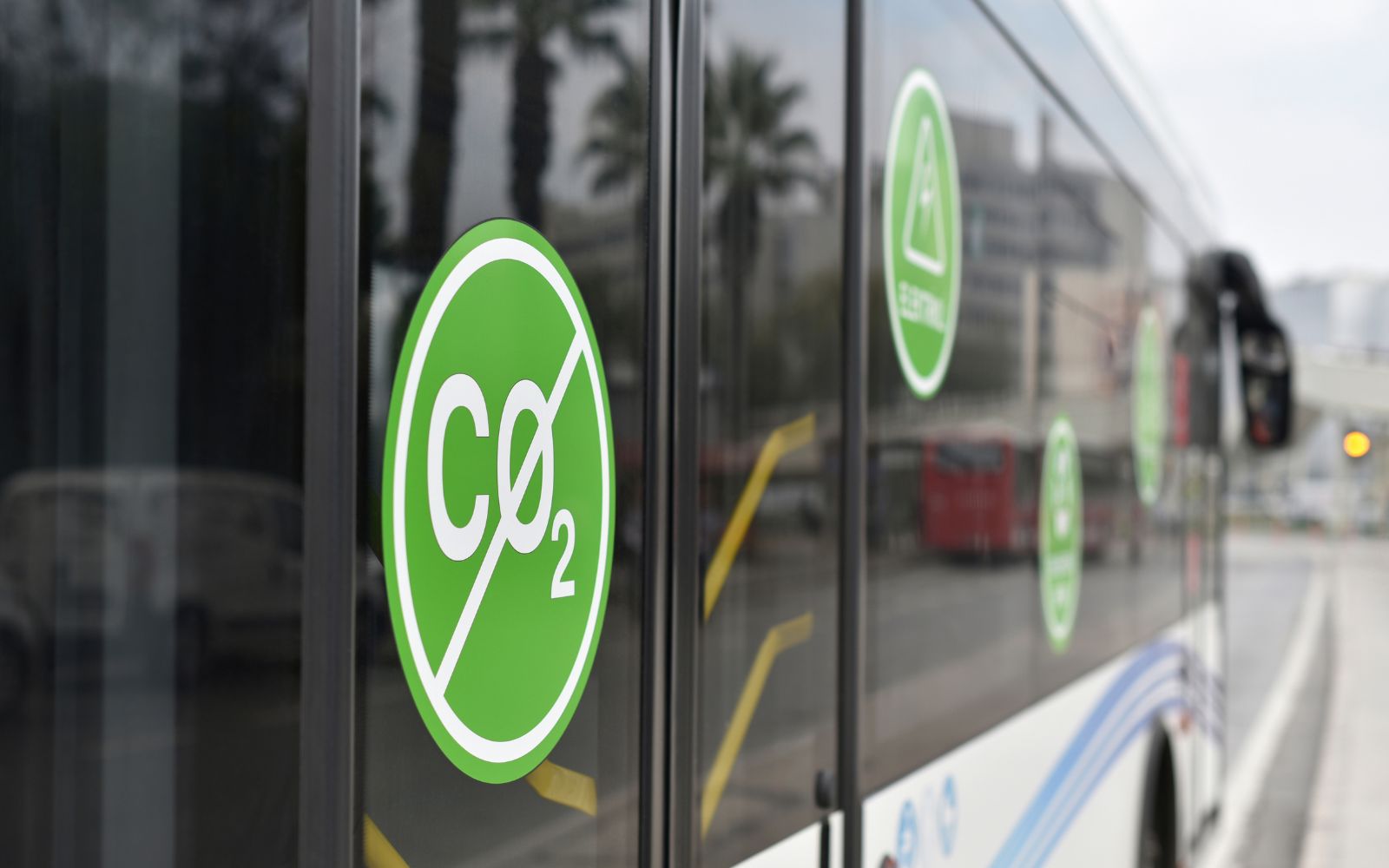 hydrogen buses zero emissions for public transportation