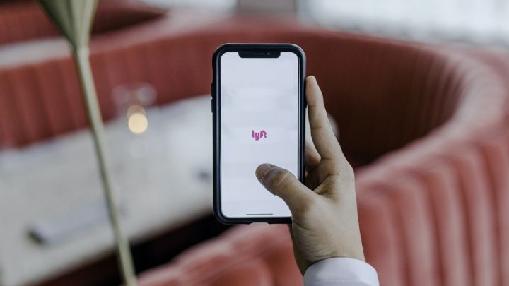Lyft and Toyota bring hydrogen rideshare vehicles to Vancouver, Canada