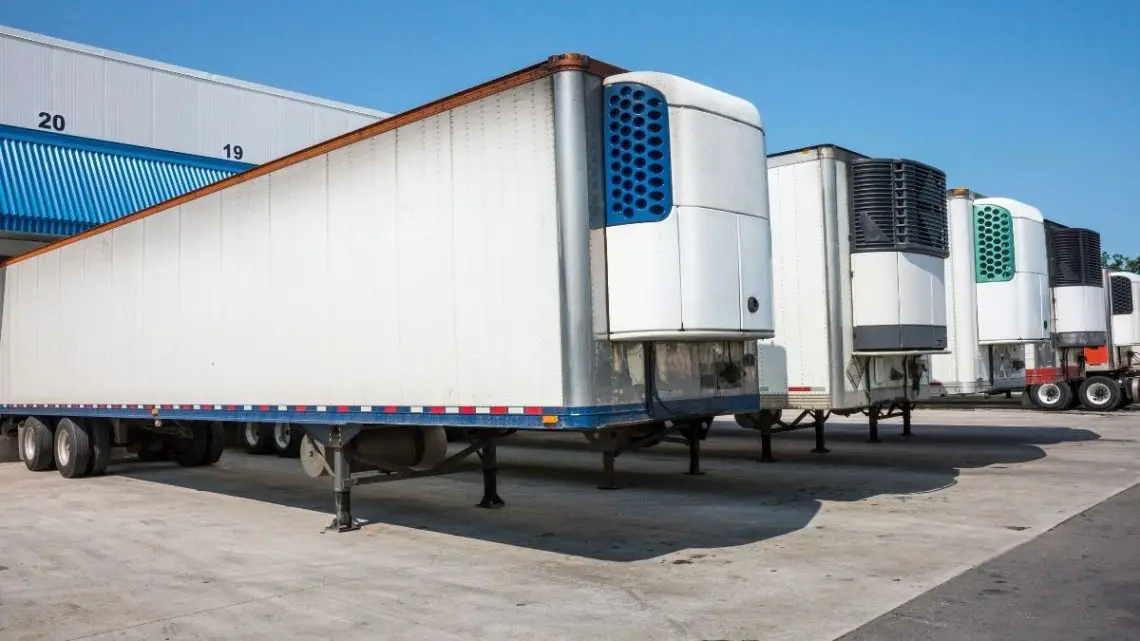 Refrigerated hydrogen fuel cell trailer rolls out for road testing Refrigerated hydrogen fuel cell trailer rolls out for road testing