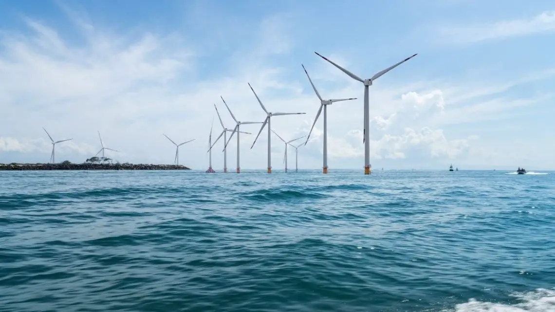 Green hydrogen production to result from massive offshore wind farm in Ireland