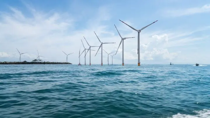 Green hydrogen production to result from massive offshore wind farm in Ireland