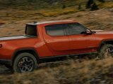 Rivian towing