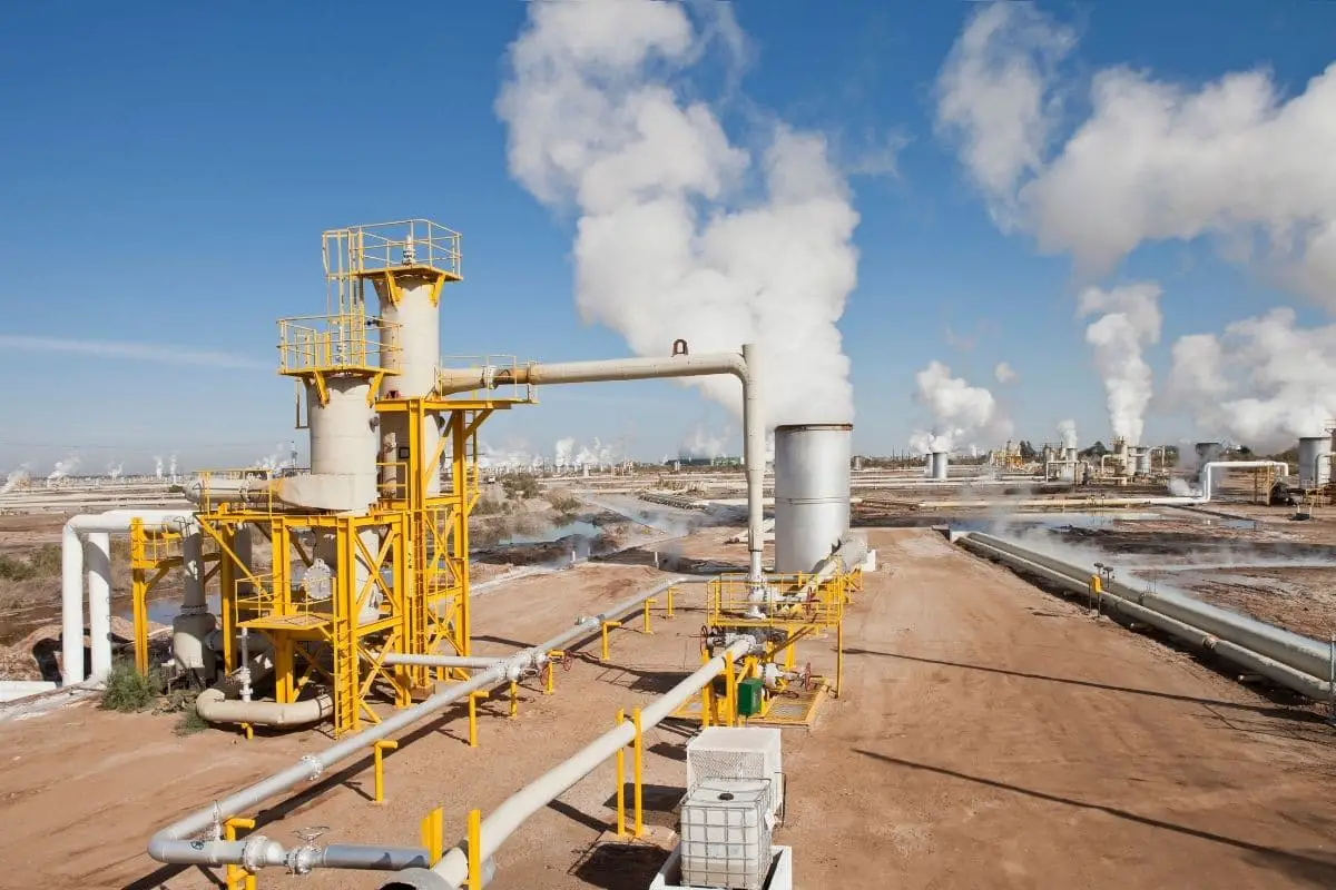 Green hydrogen - geothermal energy plant