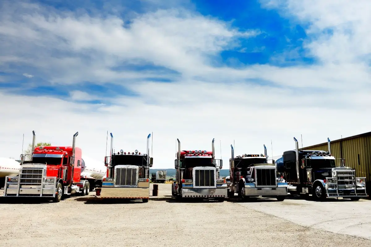 Hydrogen plant - Trucks - Tractor Trailers