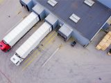 Hydrogen truck - Image of truck depot