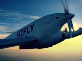 Hydrogen Plane - Hy4 - Hydrogen Electric Fuel Cell Propulsion h2fly hy4 hydrogen - H2Fly YouTube