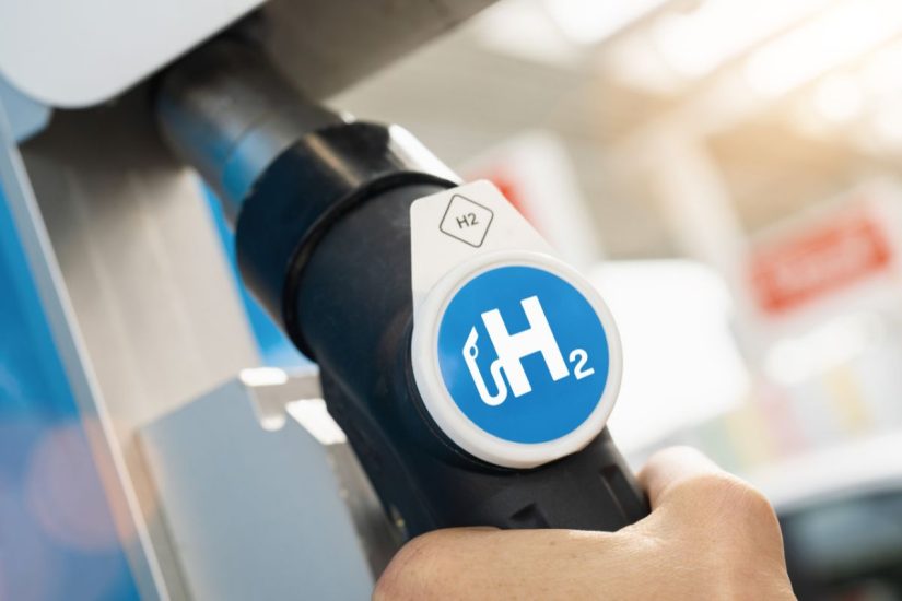 Hydrogen fuel truck - H2 refueling