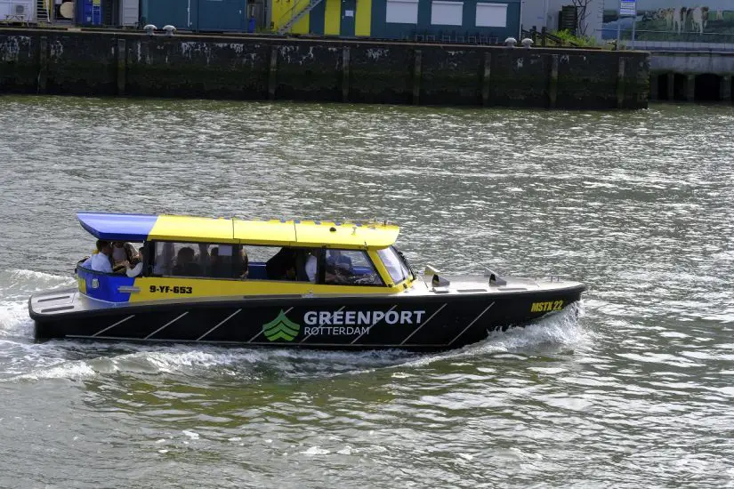 Hydrogen Fuel - MSTX 22 Watertaxi Rotterdam - Doop MSTX22 43