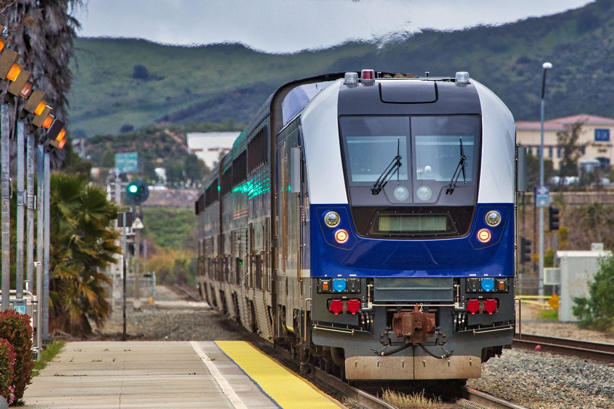 Hydrogen train - Image of train in California