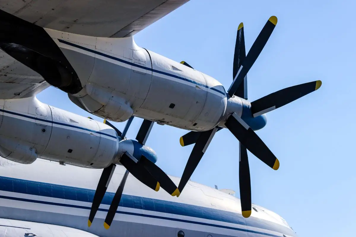 Hydrogen fuel cells - Plane Propellers