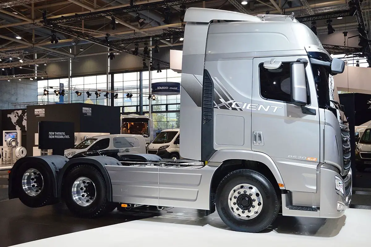 Hydrogen Fuel Cell Trucks - Hyundai Xcient - 2014