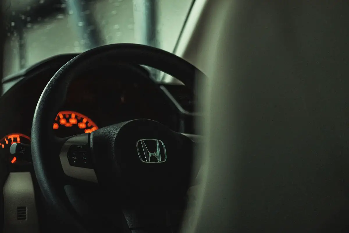 Honda hydrogen vehicle - car interior