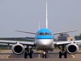 Hydrogen jets - PH-EZD KLM Cityhopper Embraer ERJ-190STD (ERJ-190-100) taxiing
