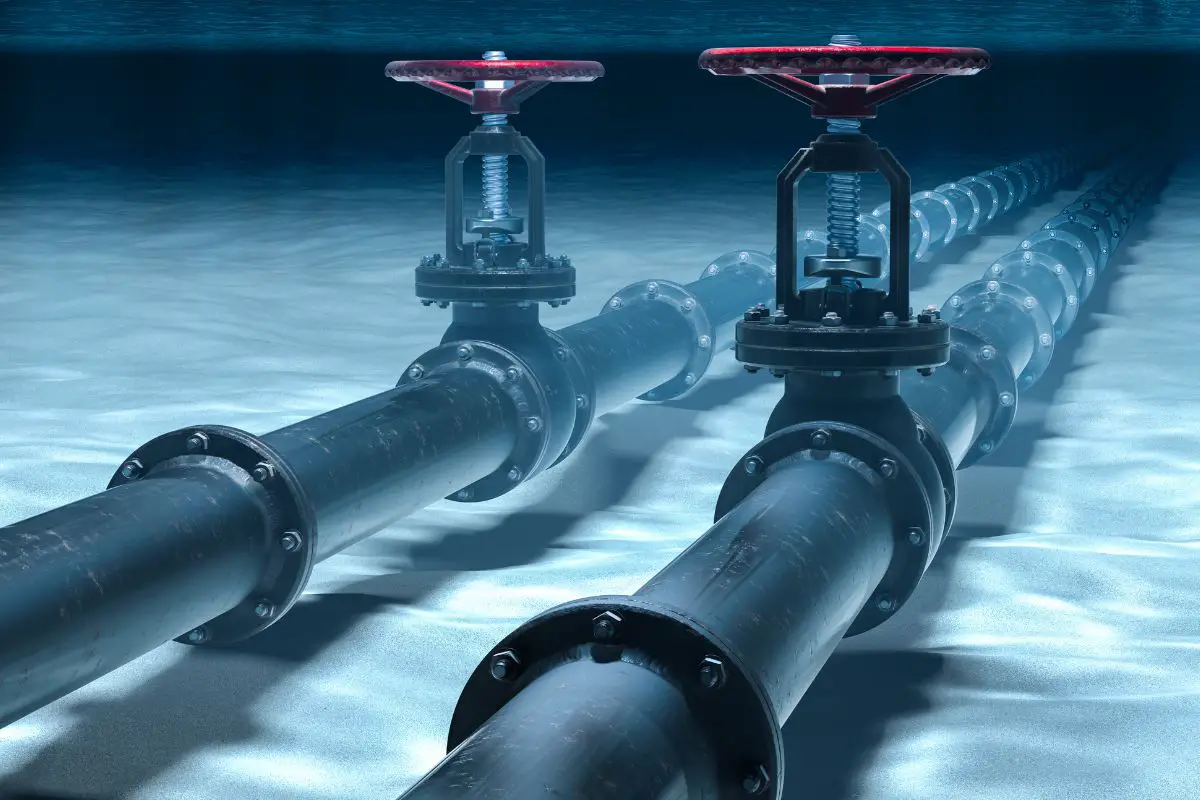 Hydrogen pipeline - image of gas pipeline underwater