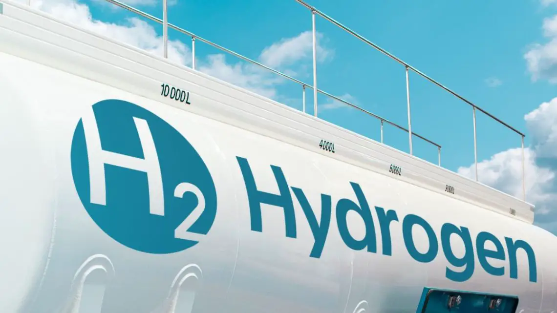 Green ammonia used in new ship design to supply and store H2 Green ammonia used in new ship design to supply and store H2