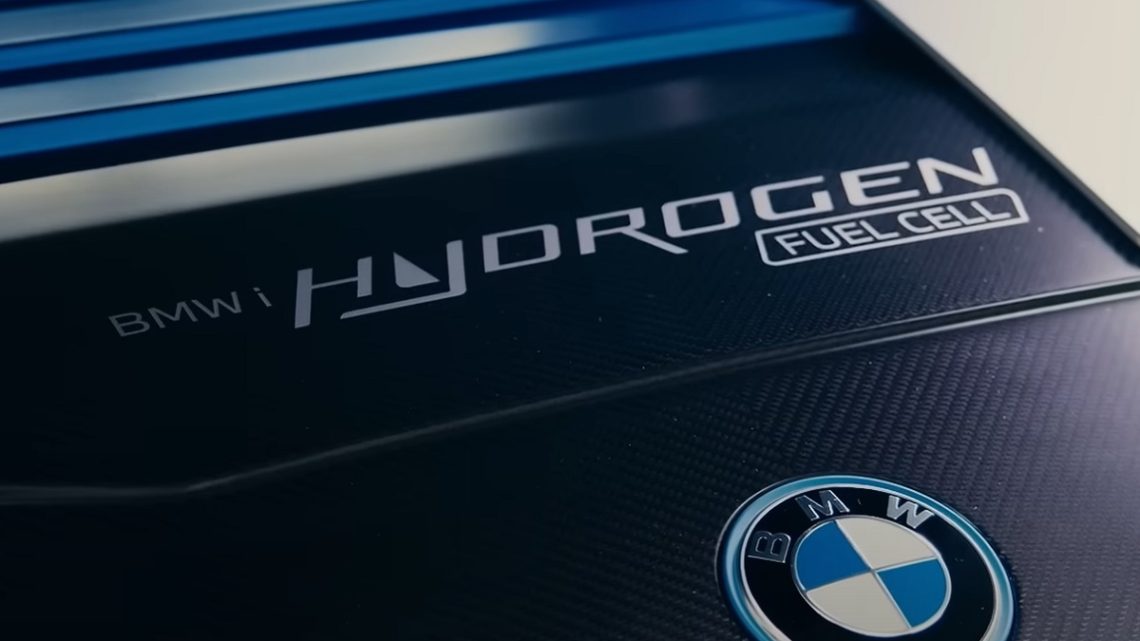Hydrogen Fuel Cell Powertrain from BMW a “no cost option”