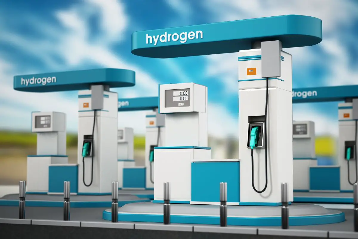 Green hydrogen plant - Hydrogen fueling station