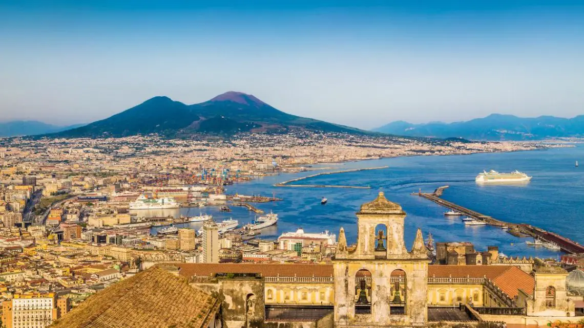 Ancient Pompeii to be fitted with invisible solar panels