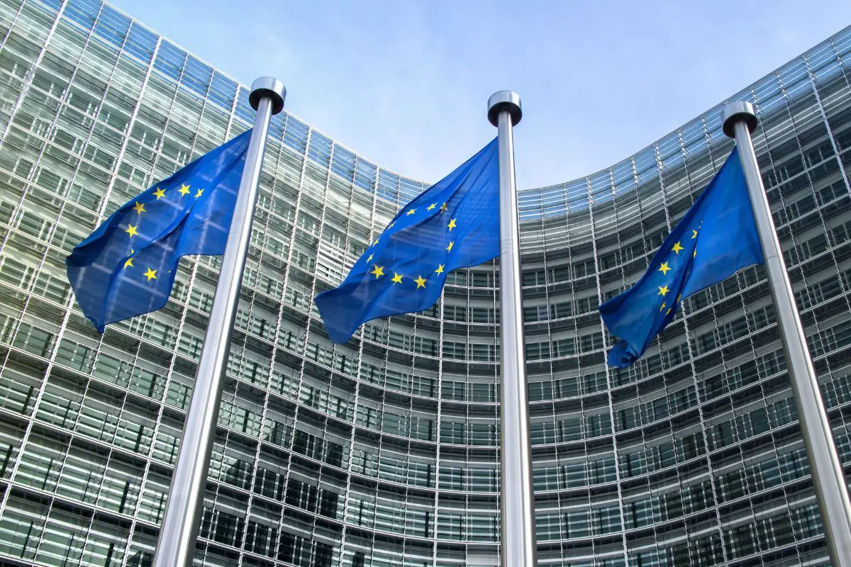 Green hydrogen - EU Flags in front of building