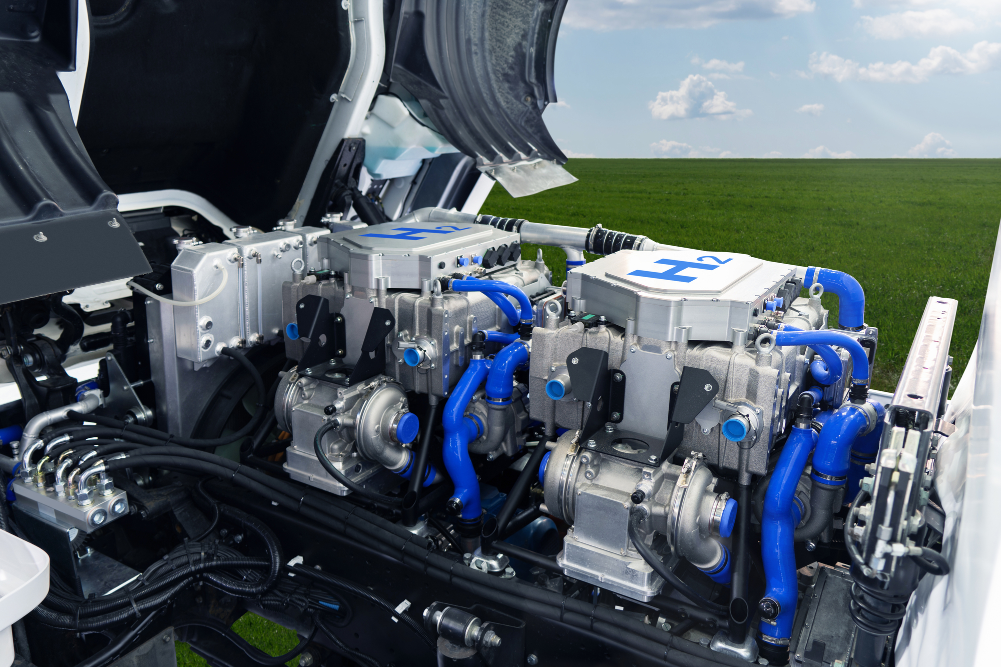 hydrogen trucks engine pros and cons
