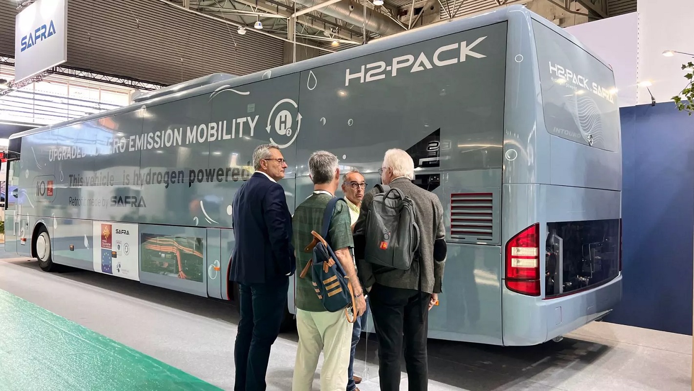 Hydrogen Coach H2-PACK - D-1 to the opening of the UITP Global Public Transport Summit -1685905875217 - Image Credit - Safra