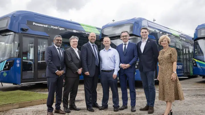 Fleet News: Hydrogen Buses Make Their Debut on British Roads