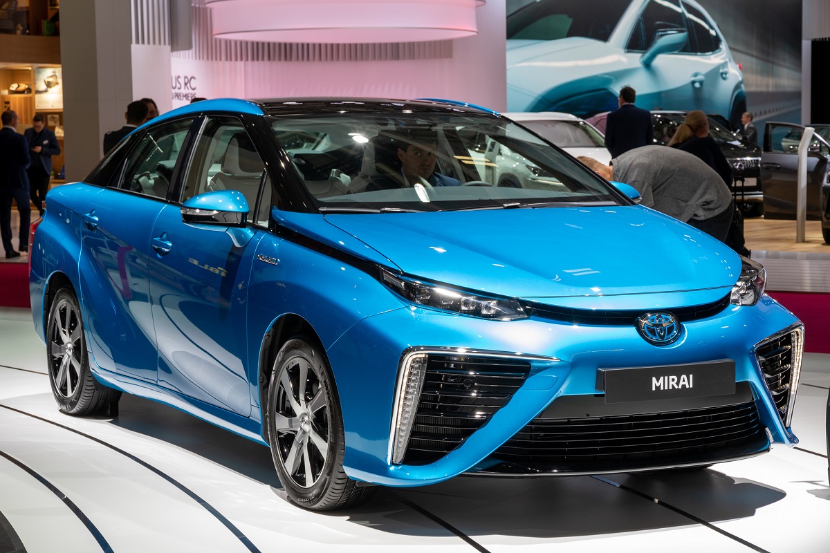 Hydrogen cars - Toyota Mirai