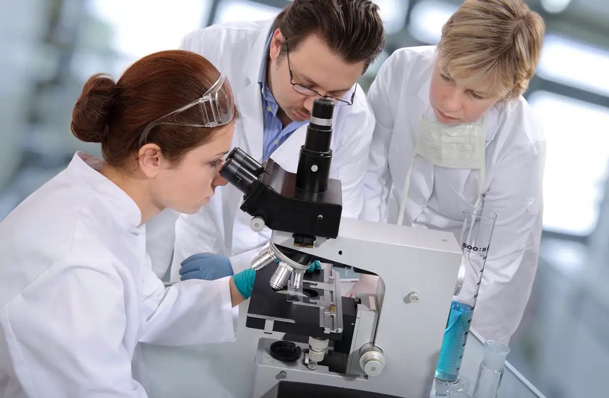 Depositphotos - Hydrogen production - Researchers - Science