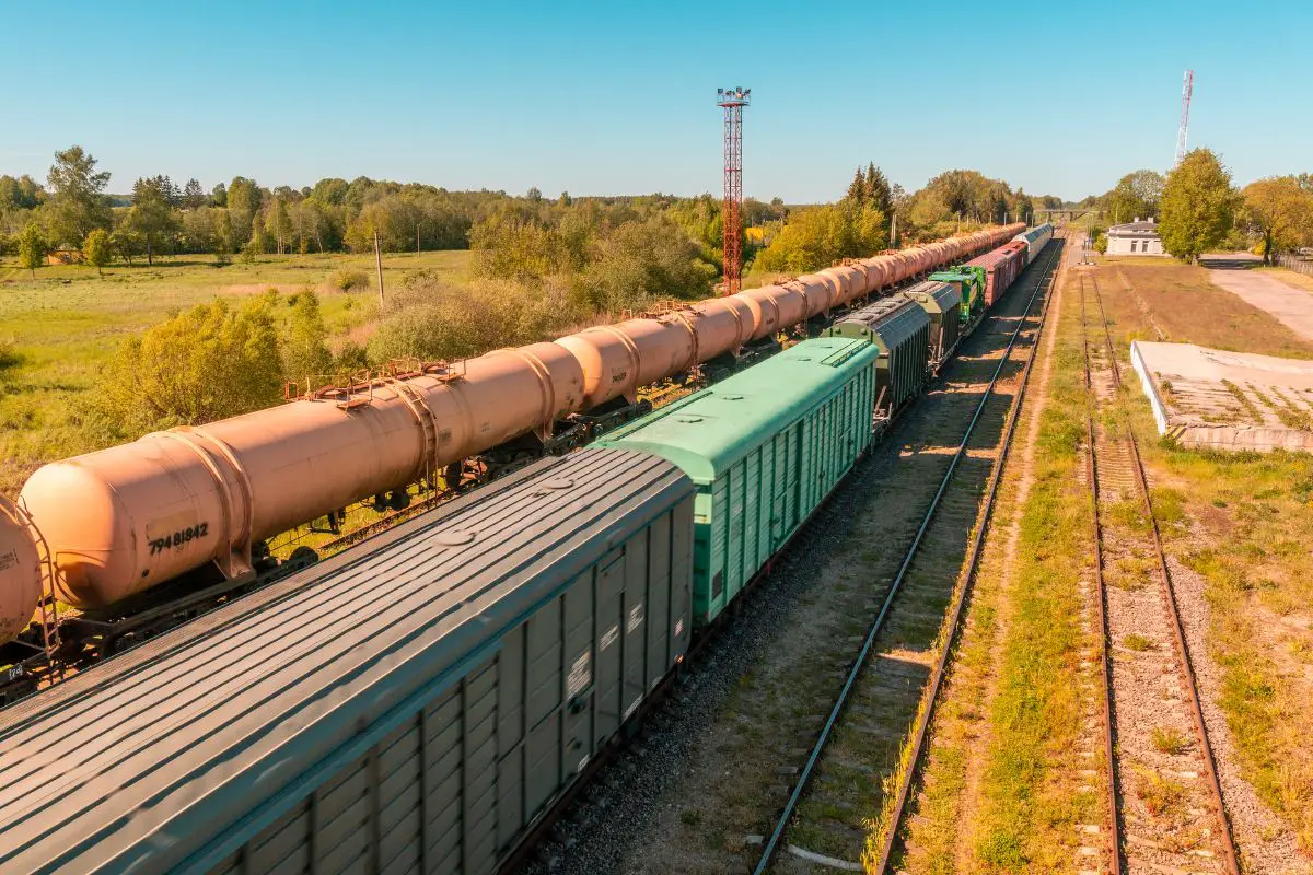 Hydrogen fuel - Image of cargo train