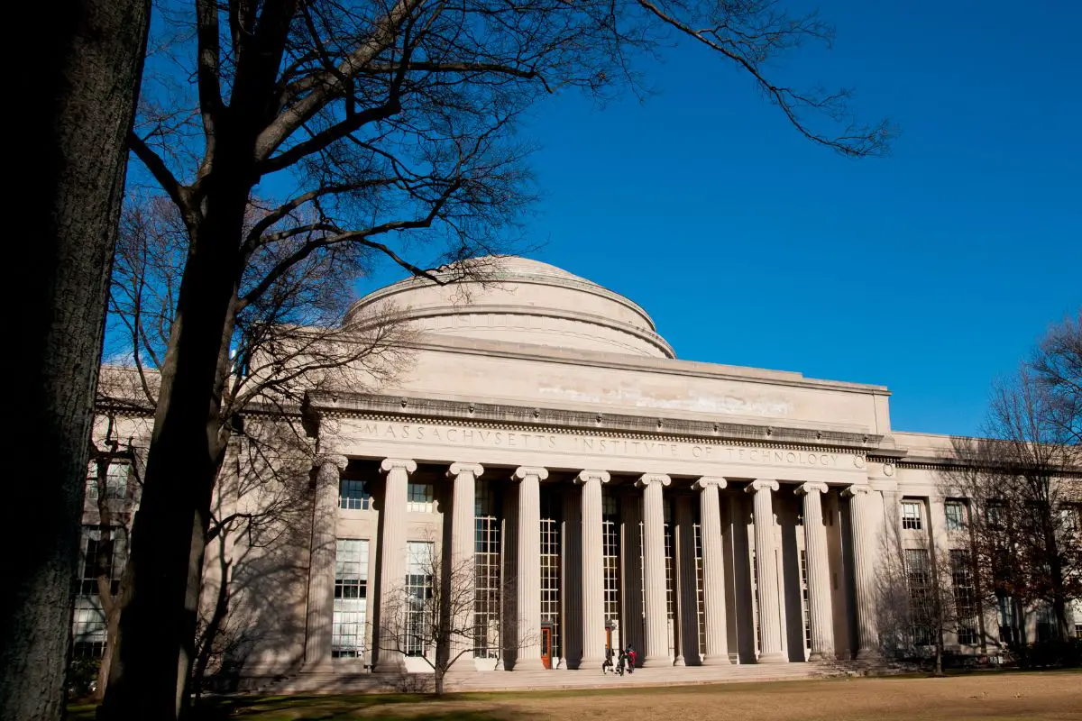 Hydrogen planes research - MIT building