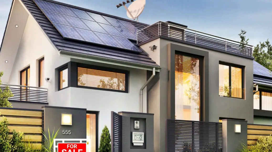6 Reasons Why Solar Panels Make a House Easier to Sell